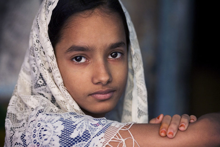 India Varanasi girl with scarf