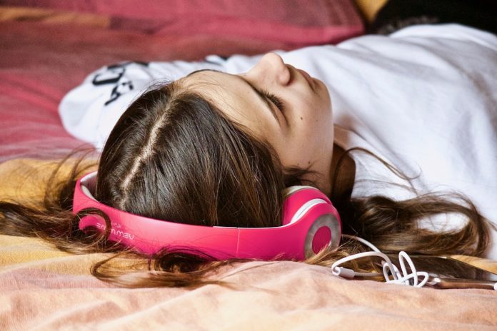 Headphones Girl Listening Relaxation Music
