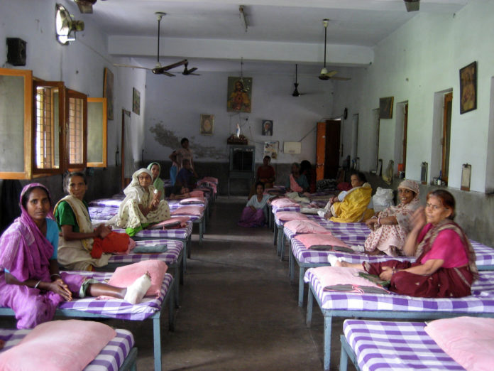 Leprosy colony - women's ward: Photo: Erin Collins